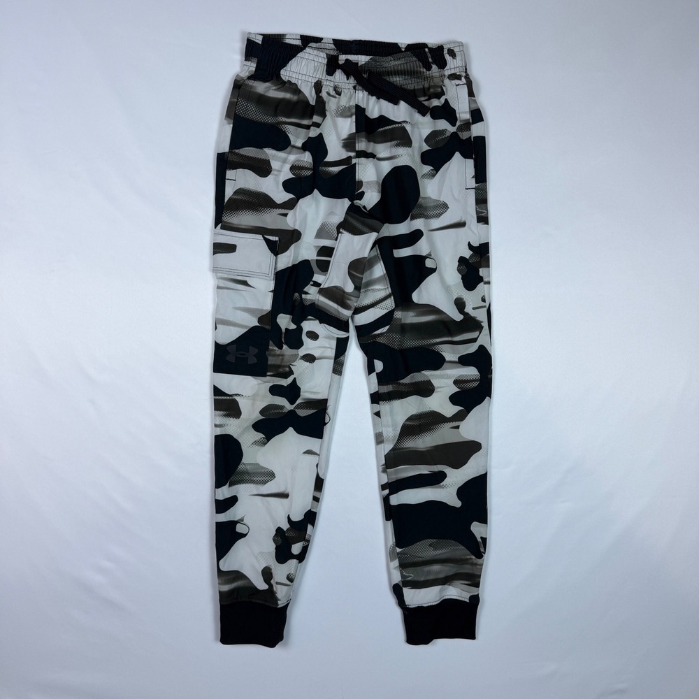 Under Armour Cargo Joggers Kids Small White Black Camo Athletic Pants 1378949